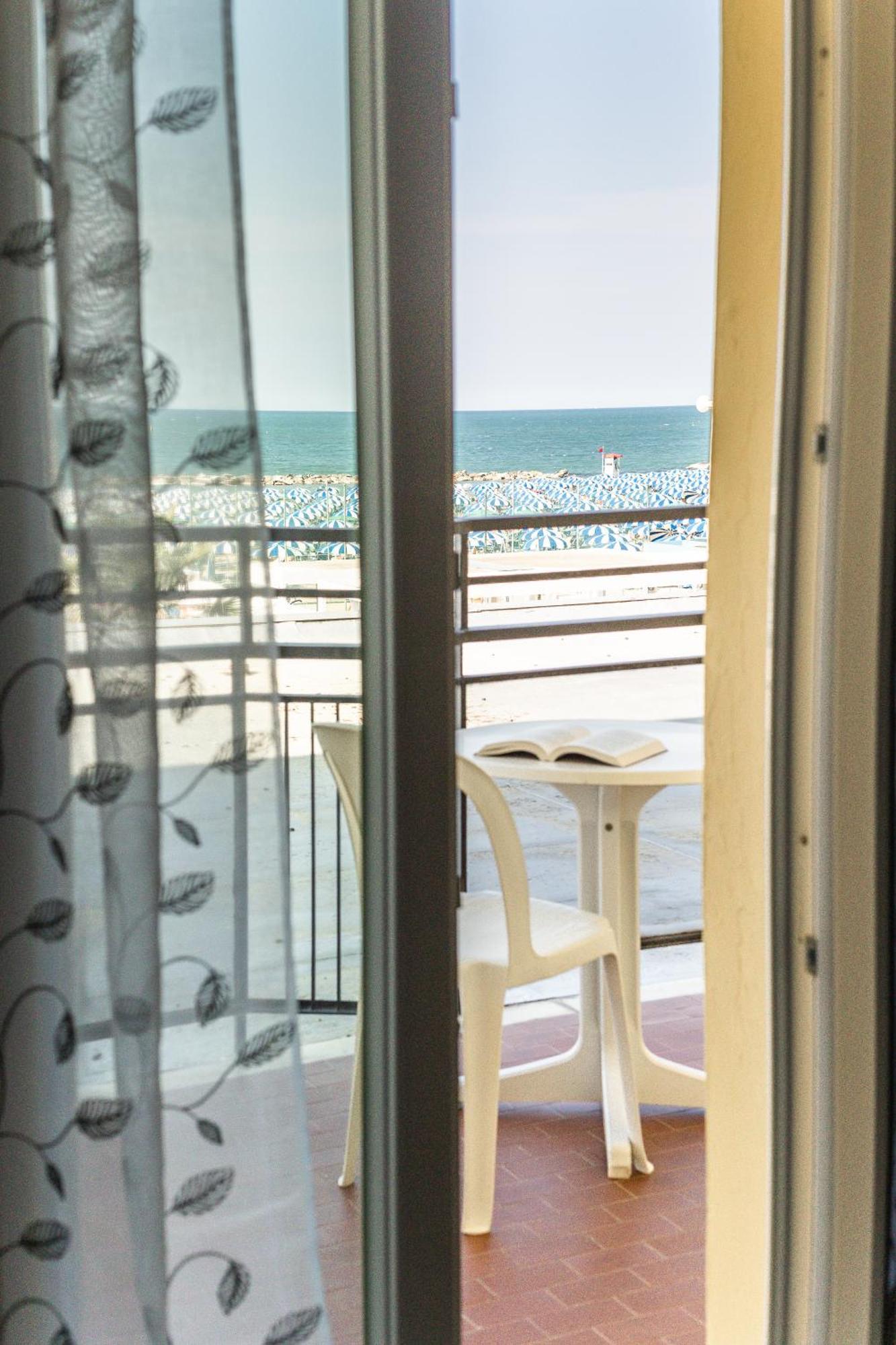 Hotel Royal Κατόλικα Εξωτερικό φωτογραφία